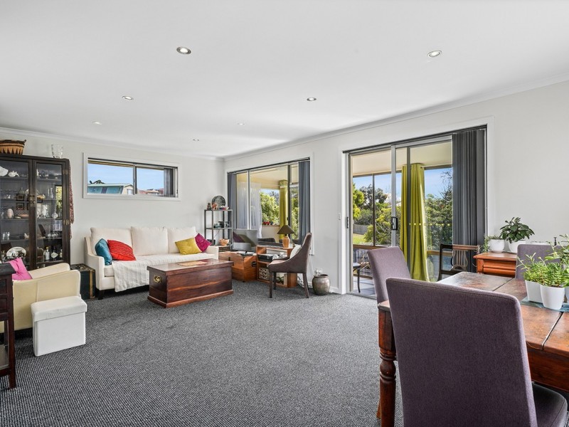 1/13 Suncoast Drive, Blackmans Bay TAS 7052