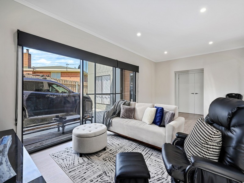 2b Edgar Street, Claremont TAS 7011