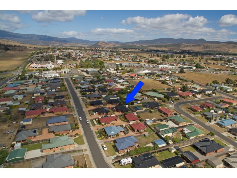 Unit 2 13 Madison Avenue, Brighton TAS 7030