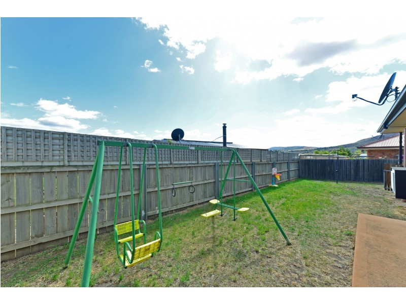 Unit 2 13 Madison Avenue, Brighton TAS 7030