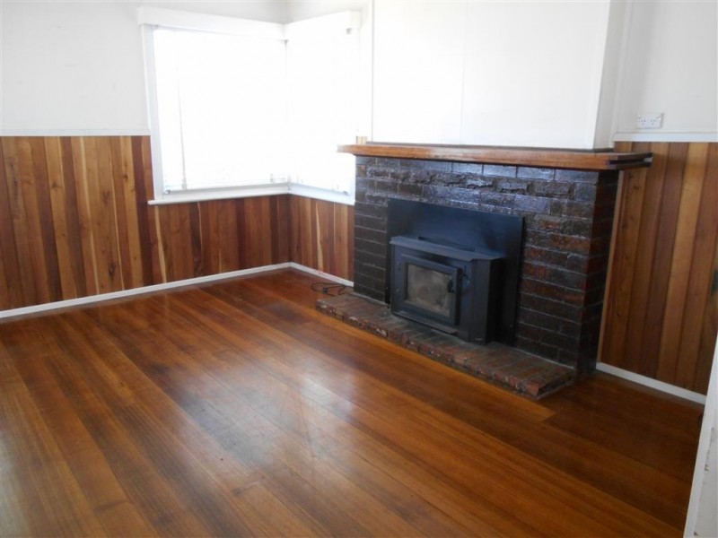 18 Melbourne Street, Triabunna TAS 7190