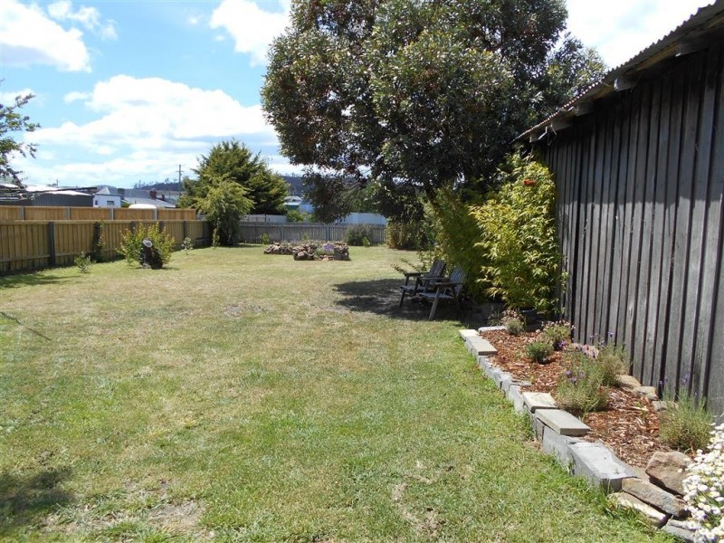 18 Melbourne Street, Triabunna TAS 7190