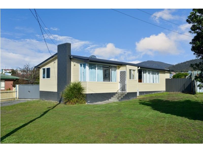 12 Dempster Street, Claremont TAS 7011