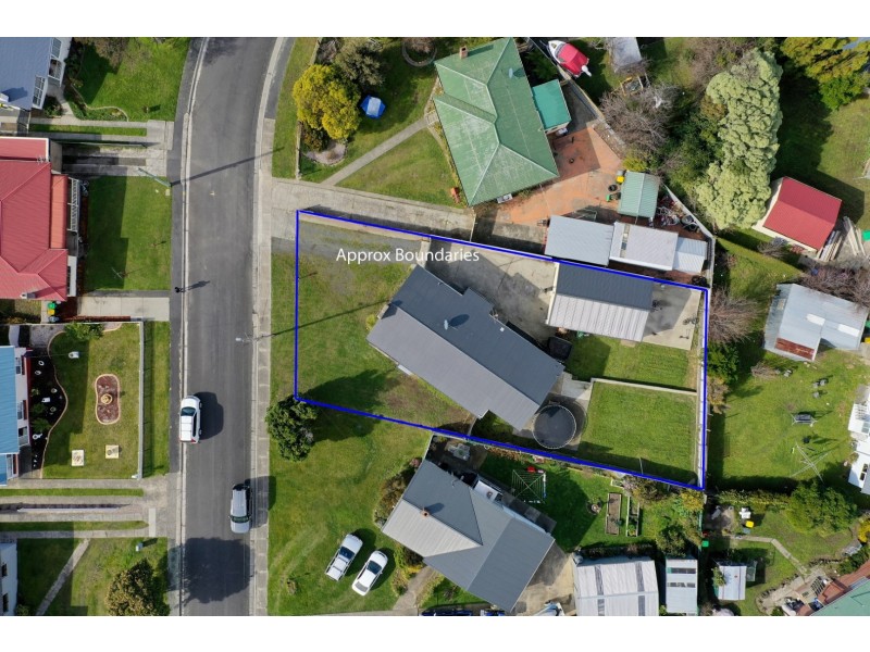 12 Dempster Street, Claremont TAS 7011