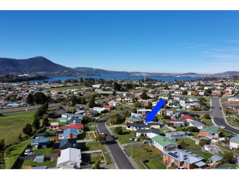 12 Dempster Street, Claremont TAS 7011