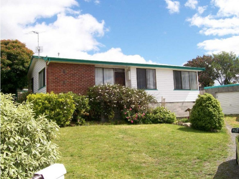 Claremont TAS 7011