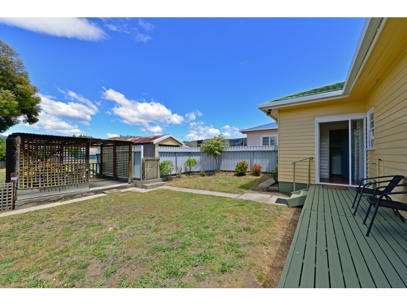21 North Crescent, New Norfolk TAS 7140