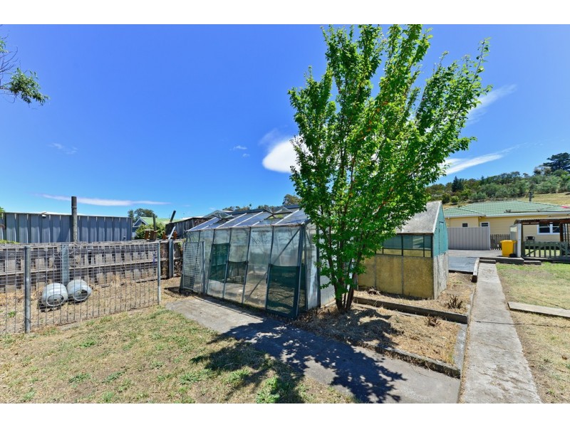 21 North Crescent, New Norfolk TAS 7140
