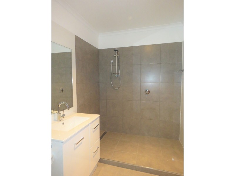 2/188 Churchill Avenue, Sandy Bay TAS 7005