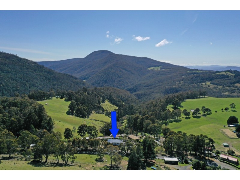 10 Valley Road, Collinsvale TAS 7012