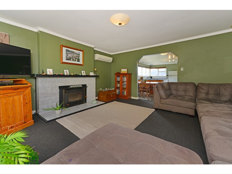 10 Valley Road, Collinsvale TAS 7012