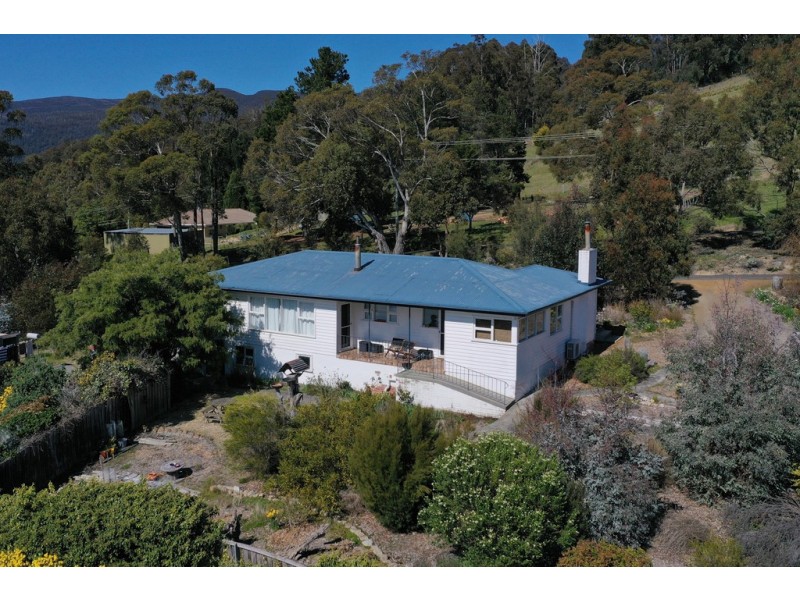 10 Valley Road, Collinsvale TAS 7012