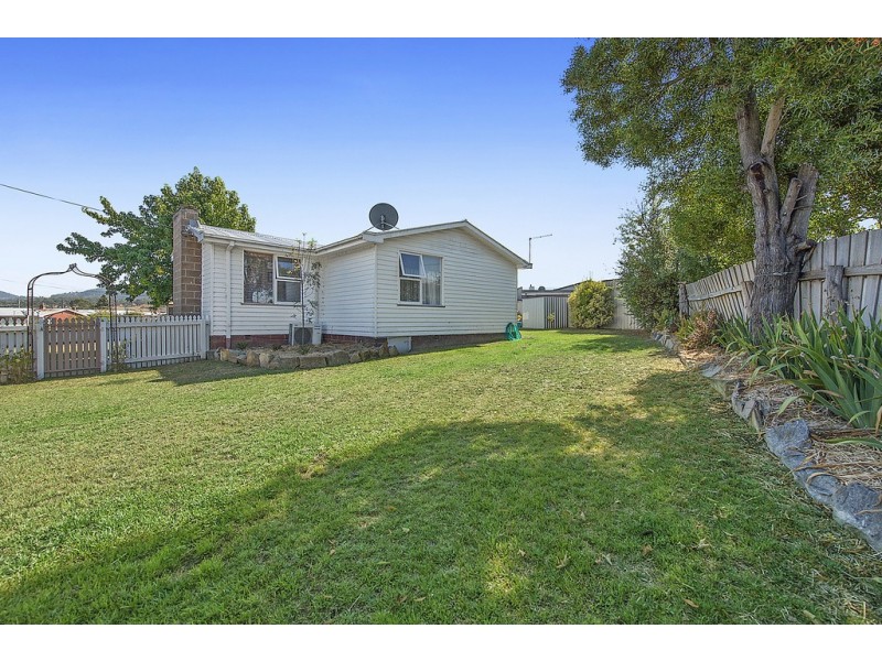 4 Walker Crescent, New Norfolk TAS 7140