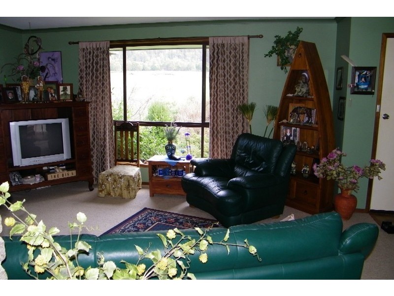 Collinsvale TAS 7012