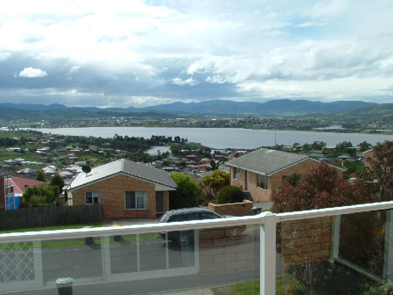 Austins Ferry TAS 7011