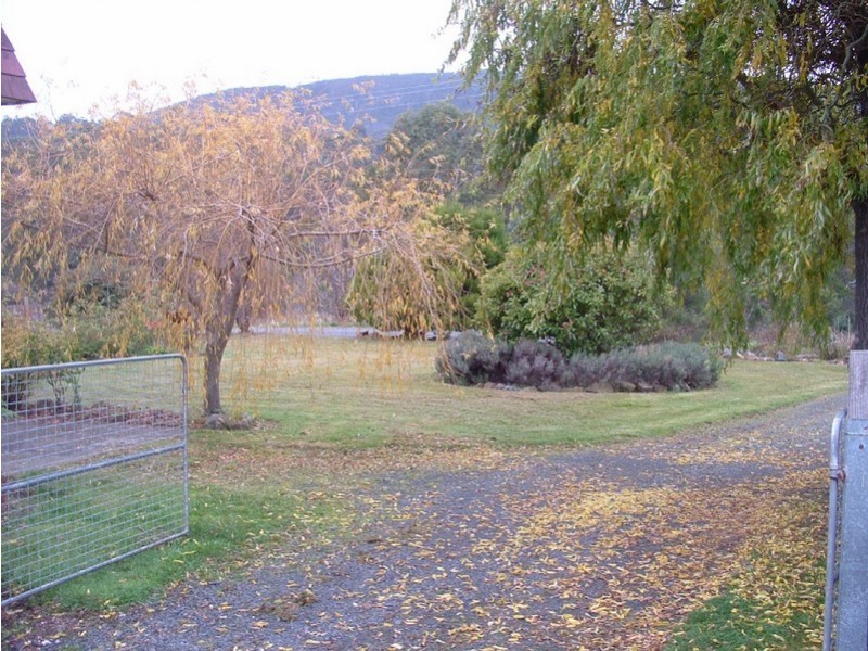 Collinsvale TAS 7012