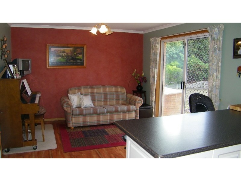 Claremont TAS 7011