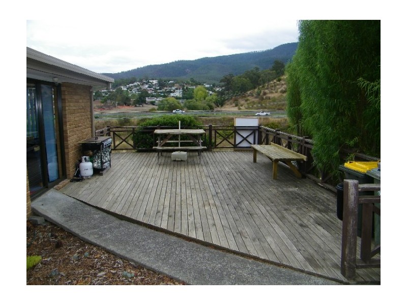 Claremont TAS 7011
