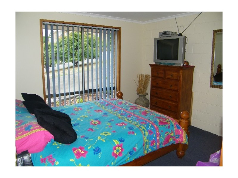 Claremont TAS 7011