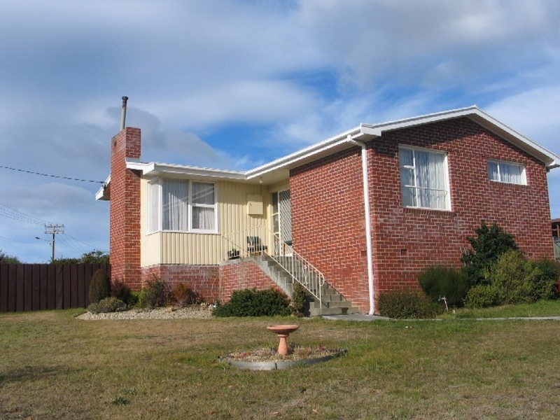 Claremont TAS 7011