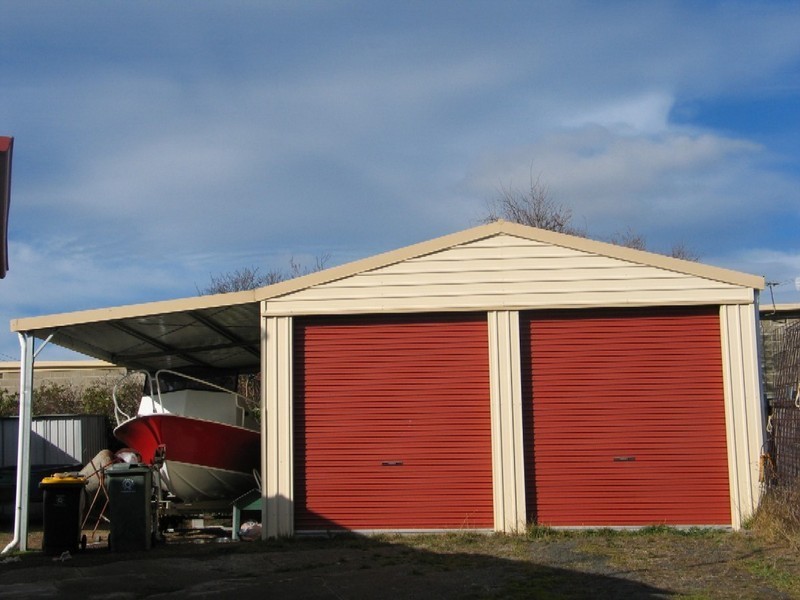 Claremont TAS 7011