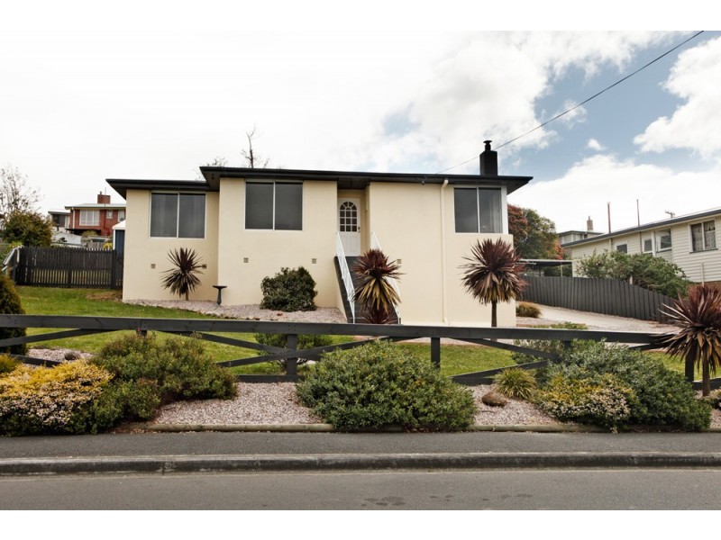 13 Canberra Road, Claremont TAS 7011