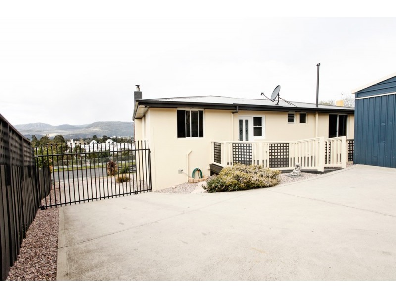 13 Canberra Road, Claremont TAS 7011