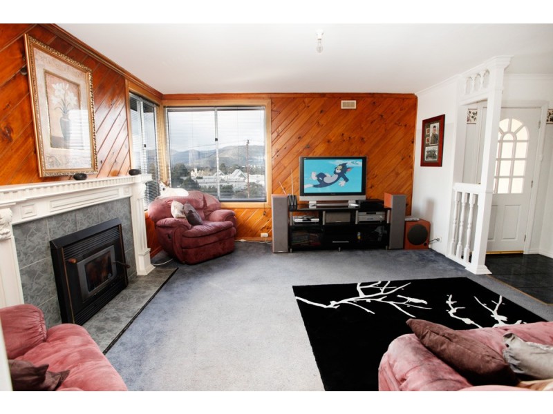 13 Canberra Road, Claremont TAS 7011