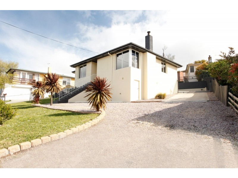 13 Canberra Road, Claremont TAS 7011