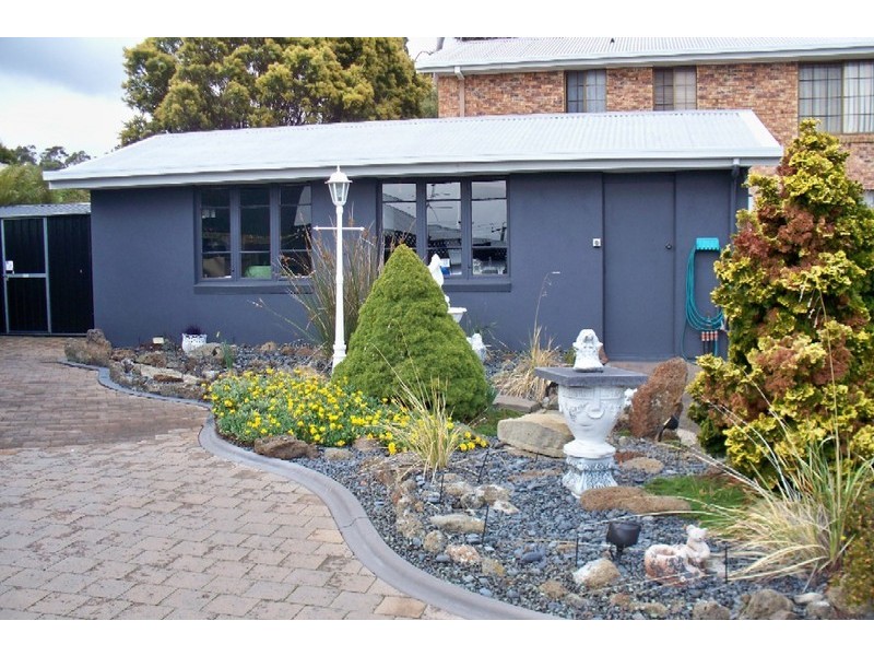 4 Gard Place, Old Beach TAS 7017