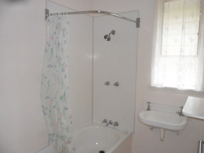 Claremont TAS 7011