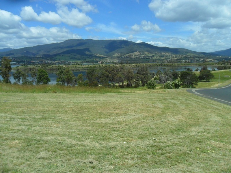 1 Fisher Drive, Herdsmans Cove TAS 7030