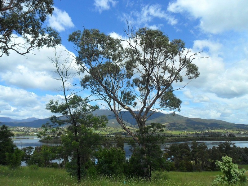 1 Fisher Drive, Herdsmans Cove TAS 7030