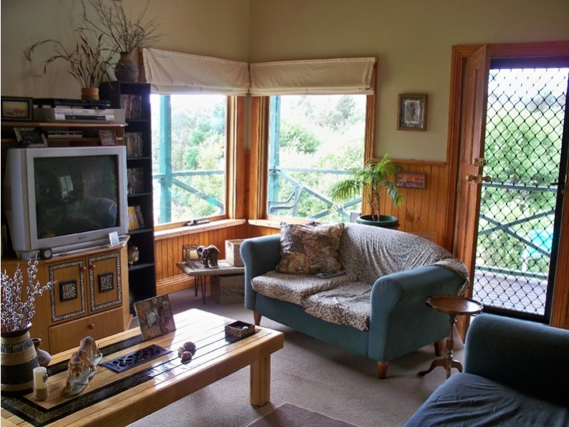 Collinsvale TAS 7012