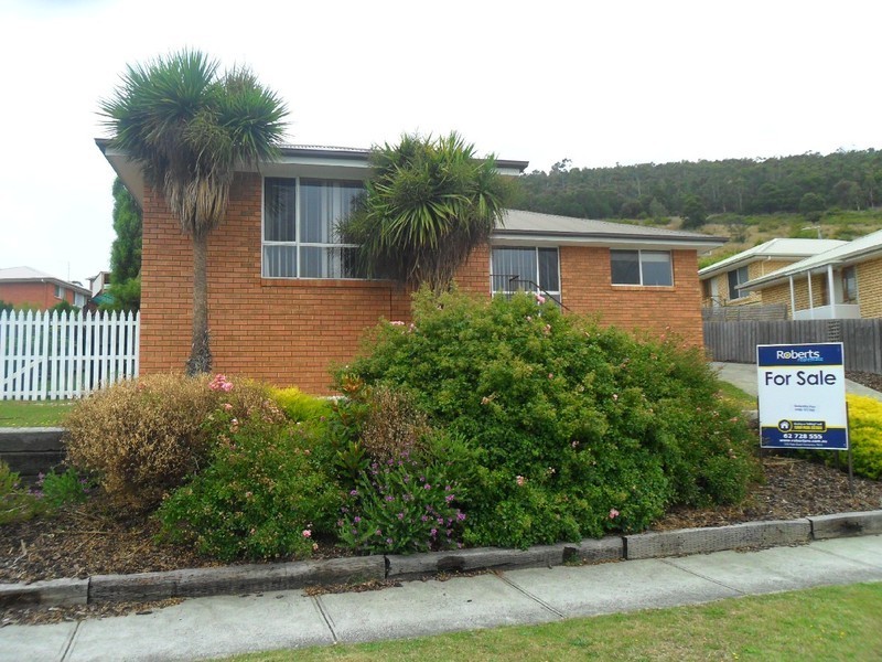 97 Branscombe Road, Claremont TAS 7011