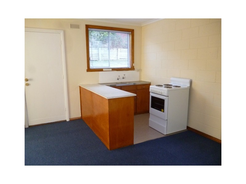 1/2 Nelis Court, Lutana TAS 7009