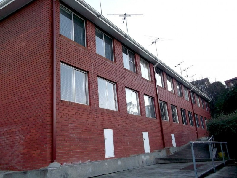 2/54 Edge Avenue, Lenah Valley TAS 7008