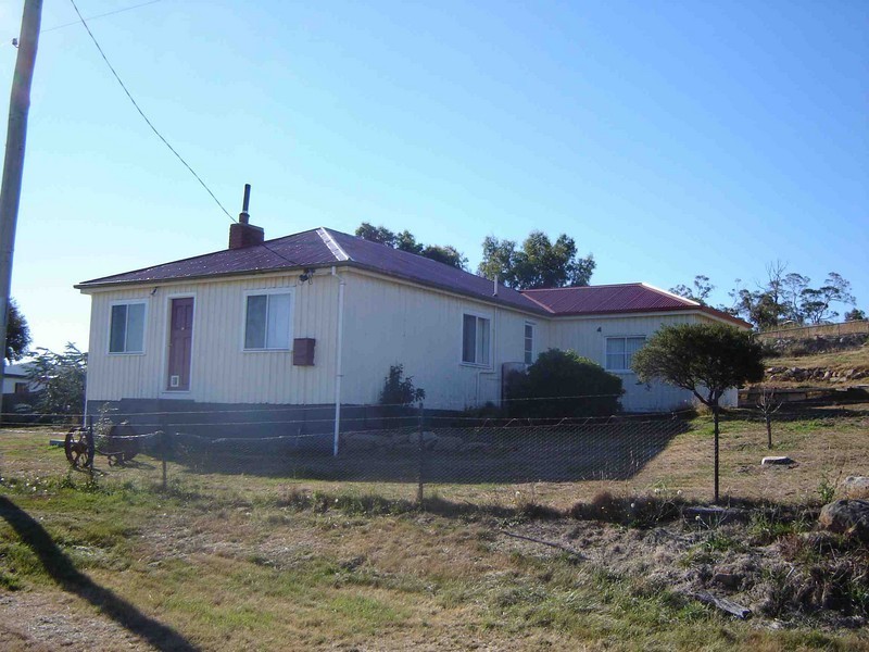 2 Schaw Street, Bothwell TAS 7030