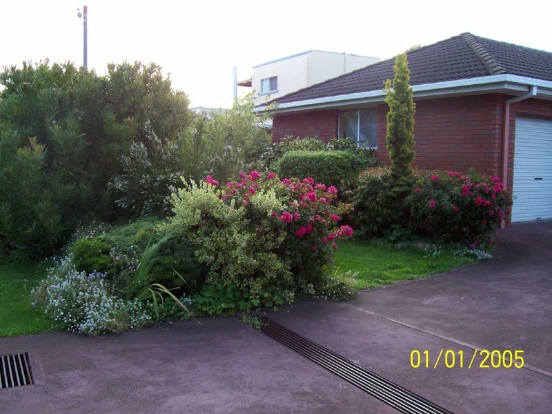 2 24-26 Alexandra Esplanade, Bellerive TAS 7018