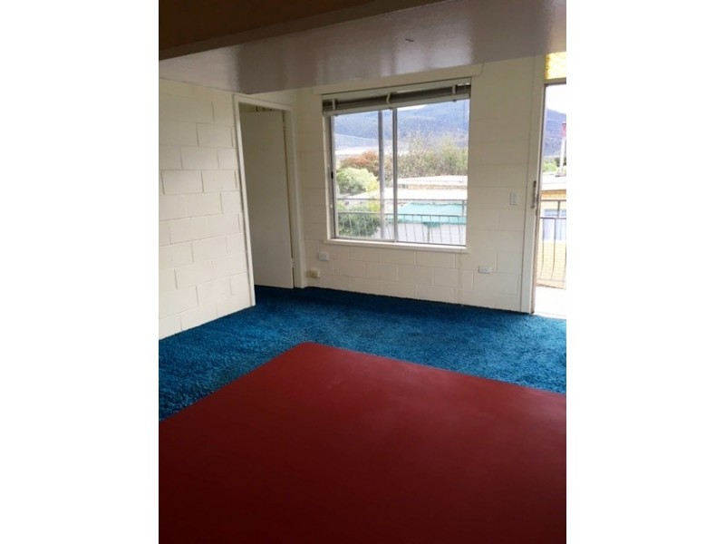 3/74 Ashbourne Grove, West Moonah TAS 7009