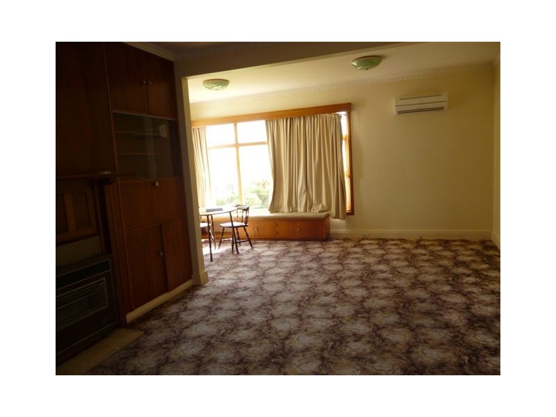 15 Riverview Parade, Rosetta TAS 7010