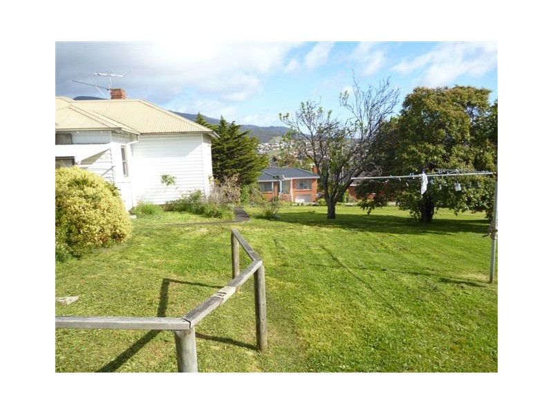 15 Riverview Parade, Rosetta TAS 7010