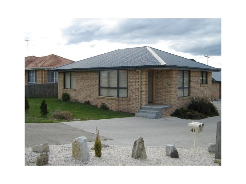 1/41 Melissa Street, Brighton TAS 7030