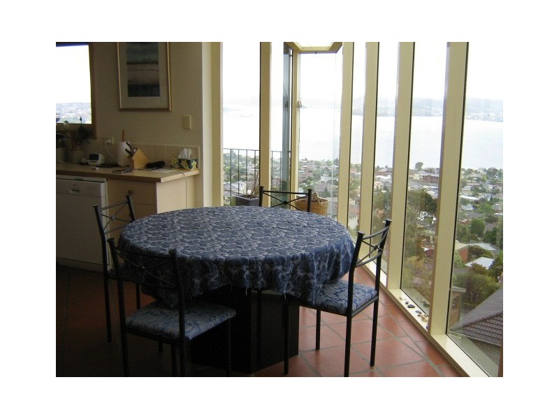 3 Lindeith Court, Sandy Bay TAS 7005