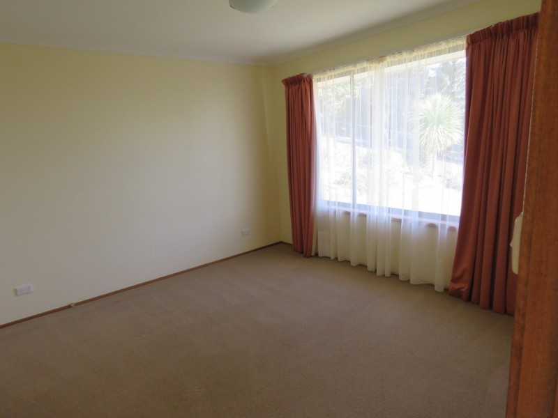 6 Hatton Gardens, Sandy Bay TAS 7005