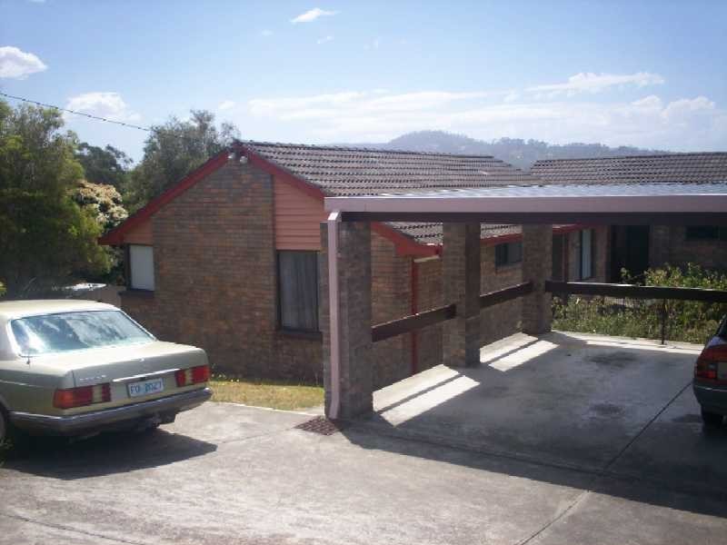 1/47 Kunama Drive, Kingston Beach TAS 7050