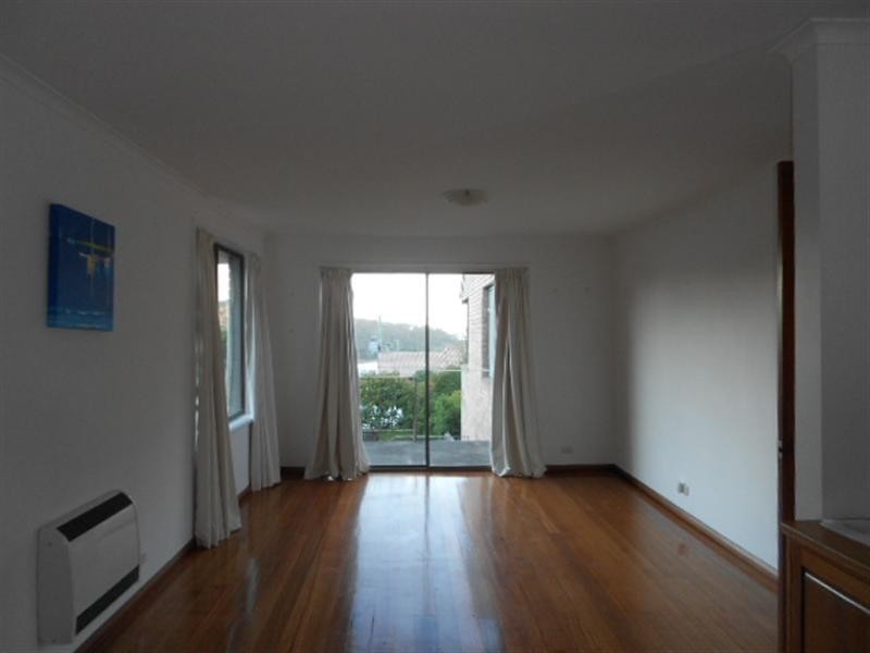 1/47 Kunama Drive, Kingston Beach TAS 7050