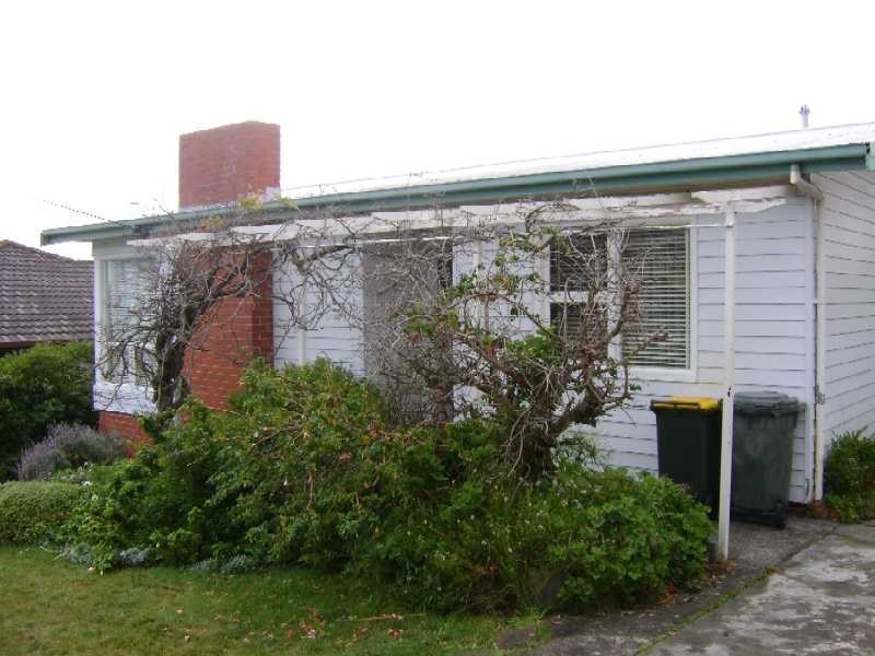 27 Cheviot Road, West Moonah TAS 7009