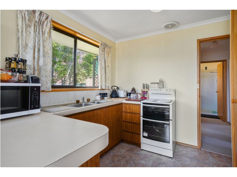 1/8 Anita Place, Glenorchy TAS 7010