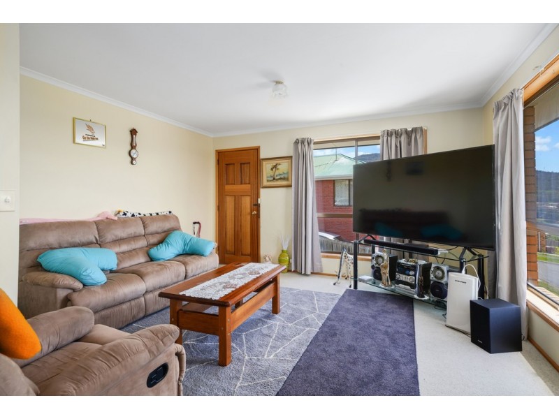 1/8 Anita Place, Glenorchy TAS 7010